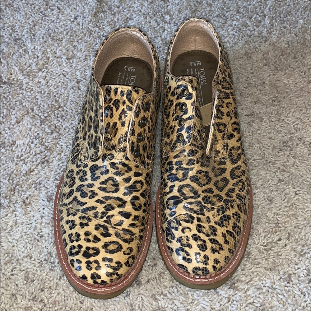 cheetah snake print toms